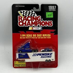 1997 Racing Champions 1/144 #2 Rusty Wallace Miller Lite Car Trailer Hauler